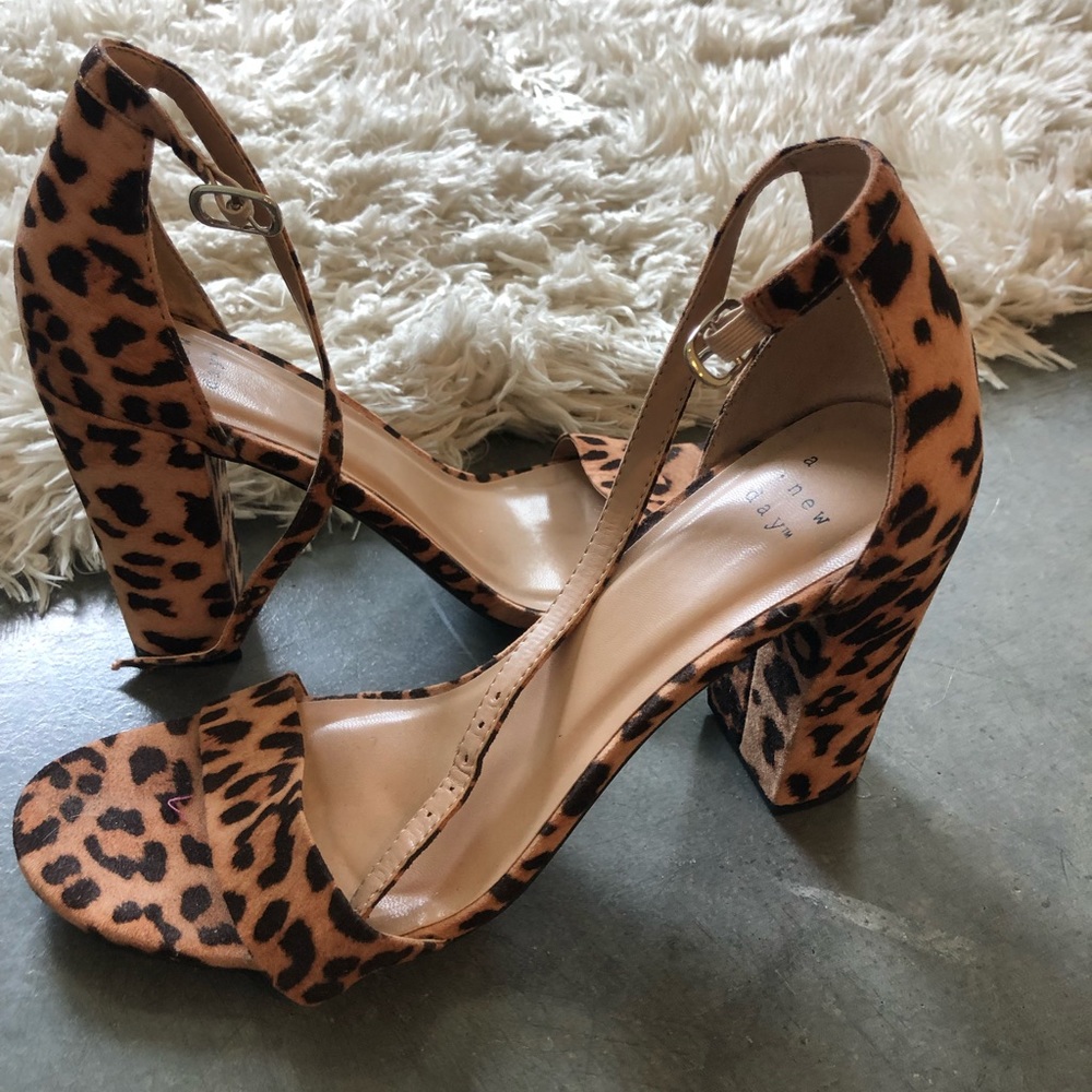 Leopard Print Classic Heels